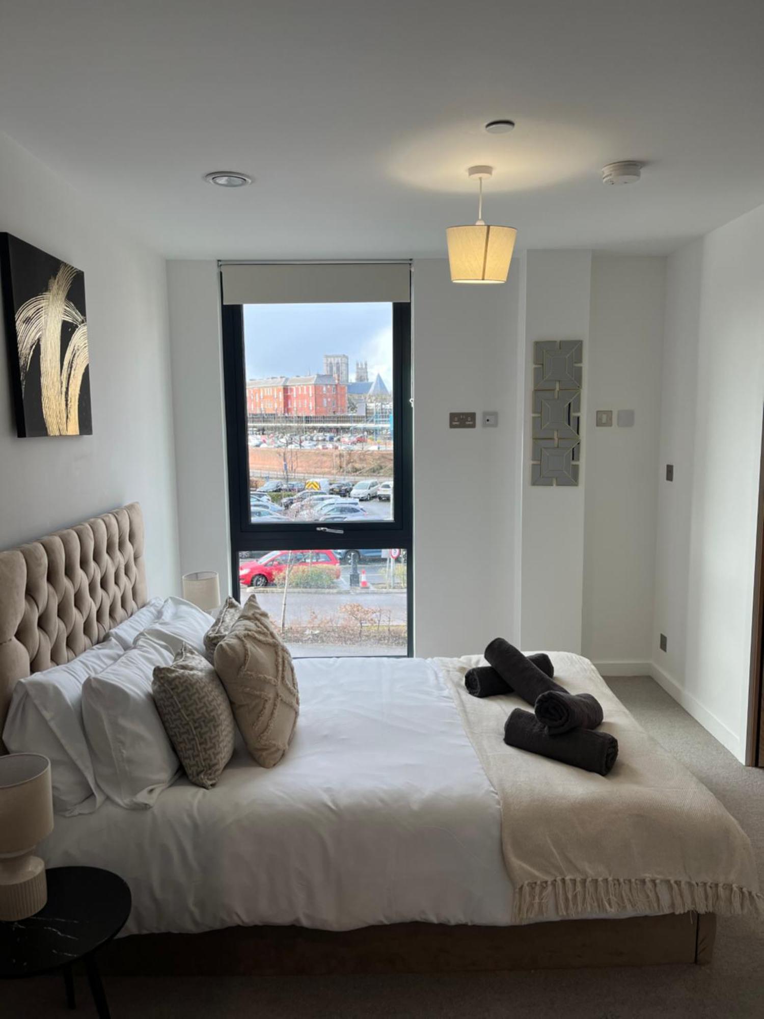 Superb New Build City Centre Flat And Gym York Exteriör bild